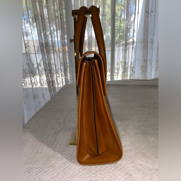 CELINE - Rust Brown Structured Leather Tote with Turnlock & Chain **FINAL PRICE* - Picture 4 of 15